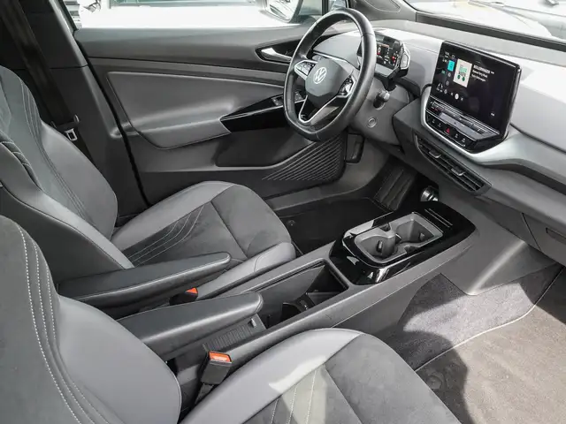 Volkswagen ID.4 view 8