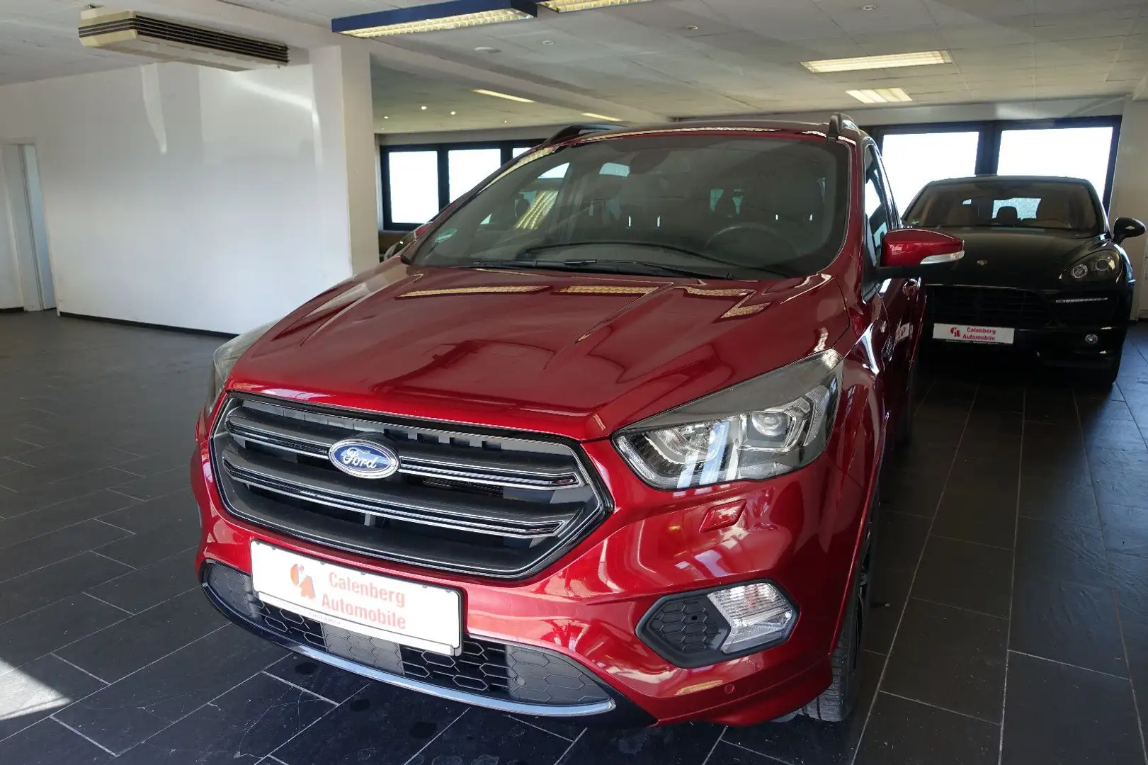 Ford Kuga ST-Line Rouge - 2
