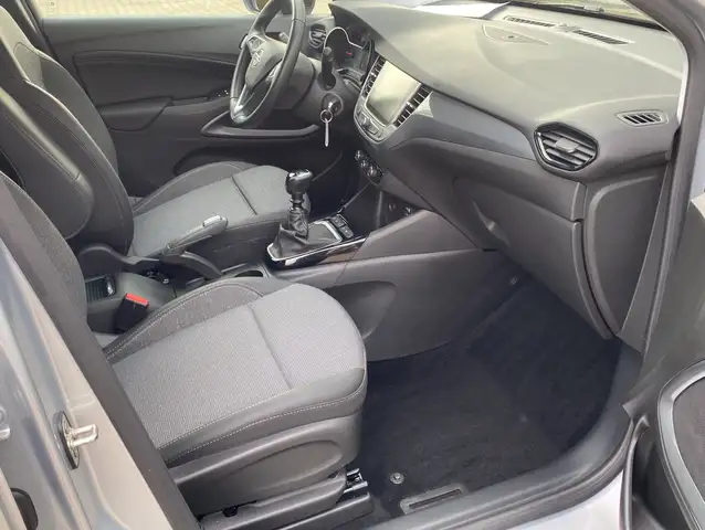 Opel Crossland view 14