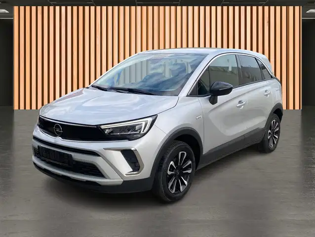 Opel Crossland view 2