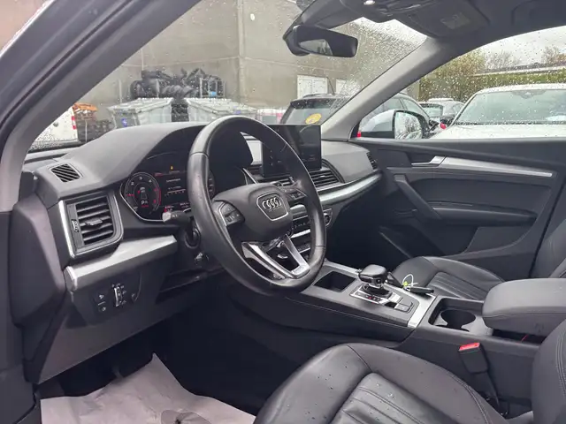 Audi Q5 view 20