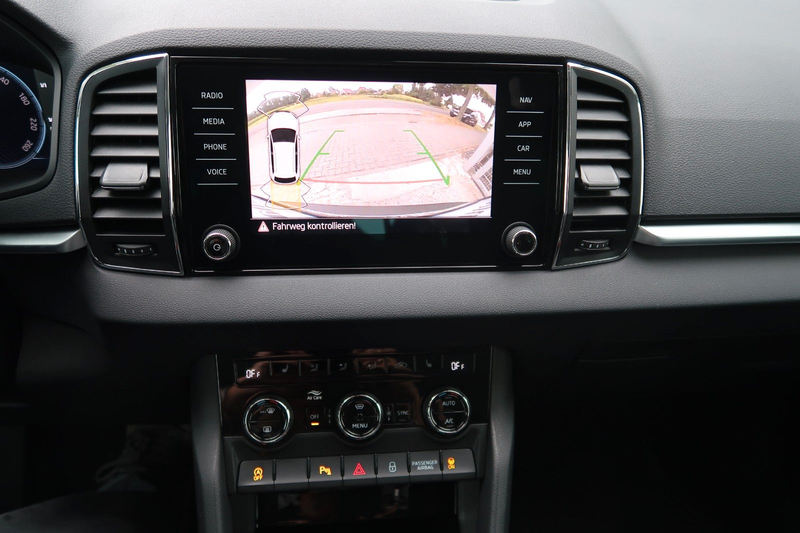 Skoda Karoq Clever 1.5 TSI|DSG|LED|VIRTUAL|1.HAND|GARA — photo 13