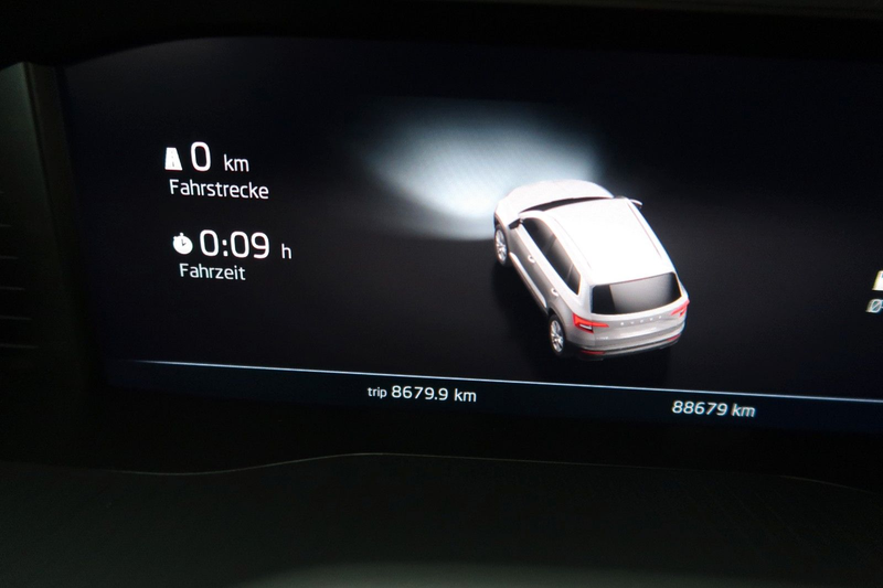 Skoda Karoq Clever 1.5 TSI|DSG|LED|VIRTUAL|1.HAND|GARA — photo 12
