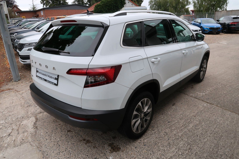 Skoda Karoq Clever 1.5 TSI|DSG|LED|VIRTUAL|1.HAND|GARA — photo 4