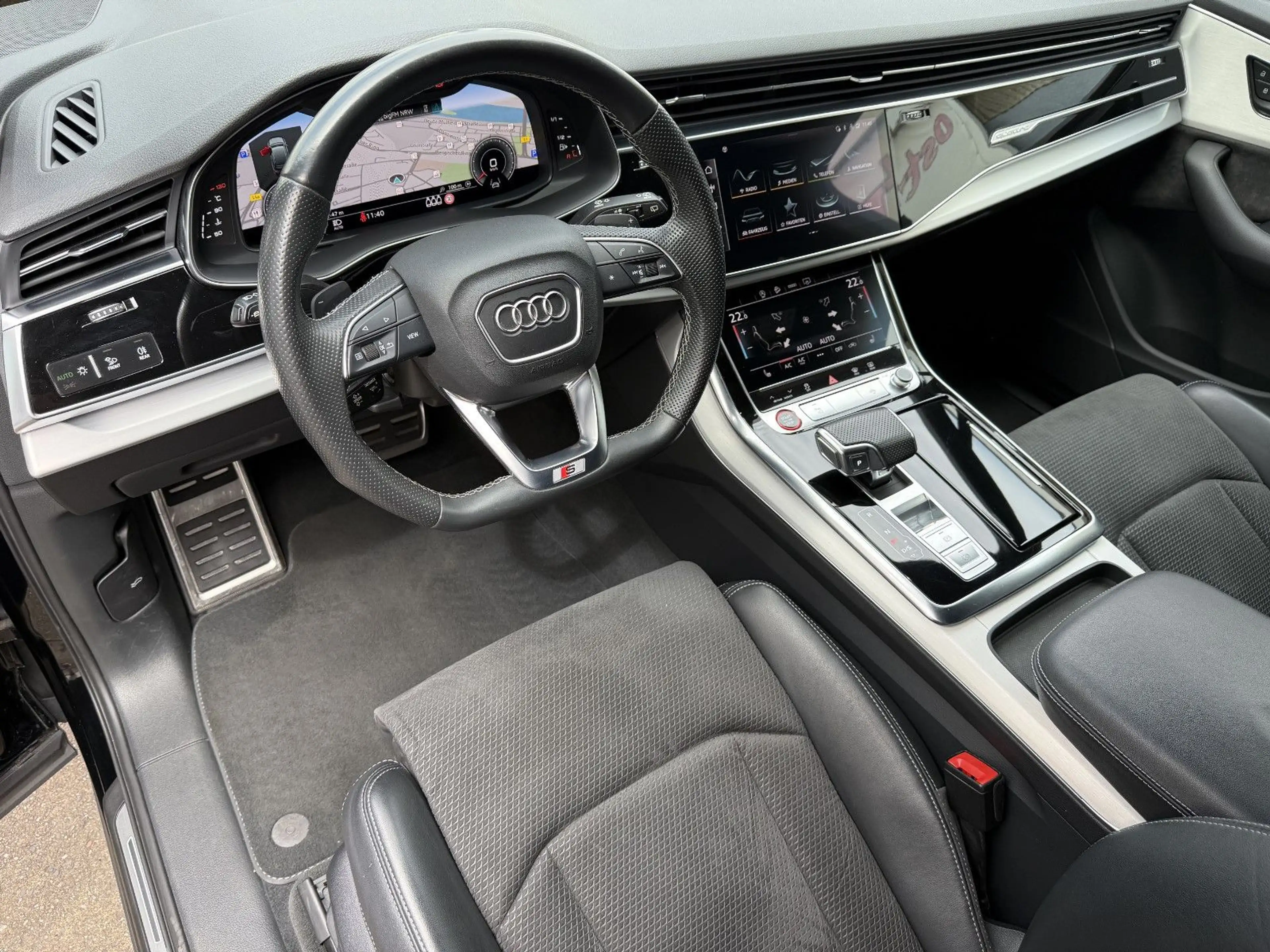 Audi SQ7 4.0 TDI quattro S-LINE PLUS LED KAMERA MMI — photo 13
