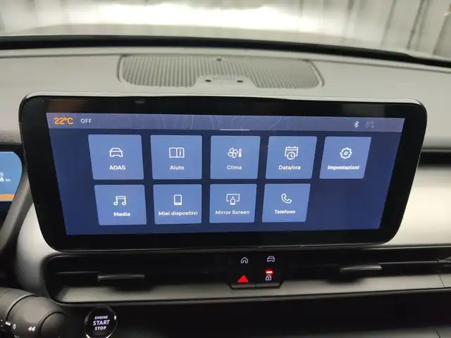 Jeep Avenger view 16