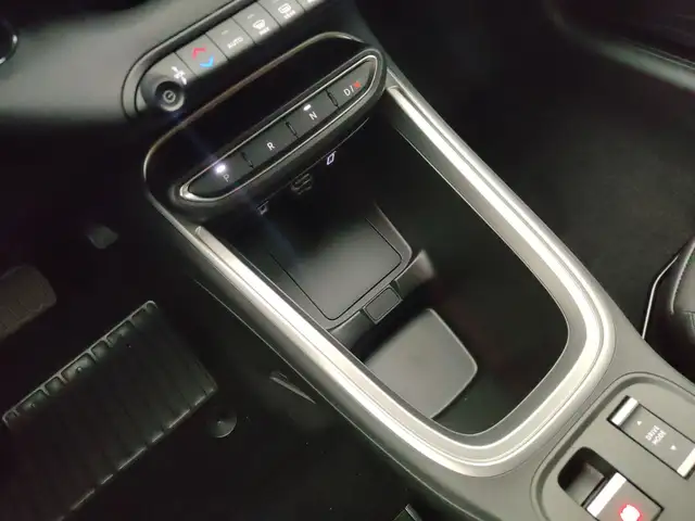 Jeep Avenger view 19