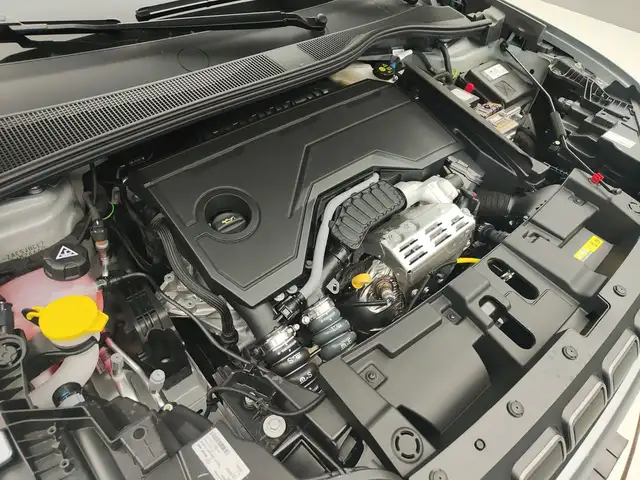 Jeep Avenger view 27