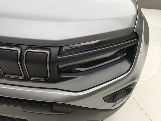 Jeep Avenger view 30