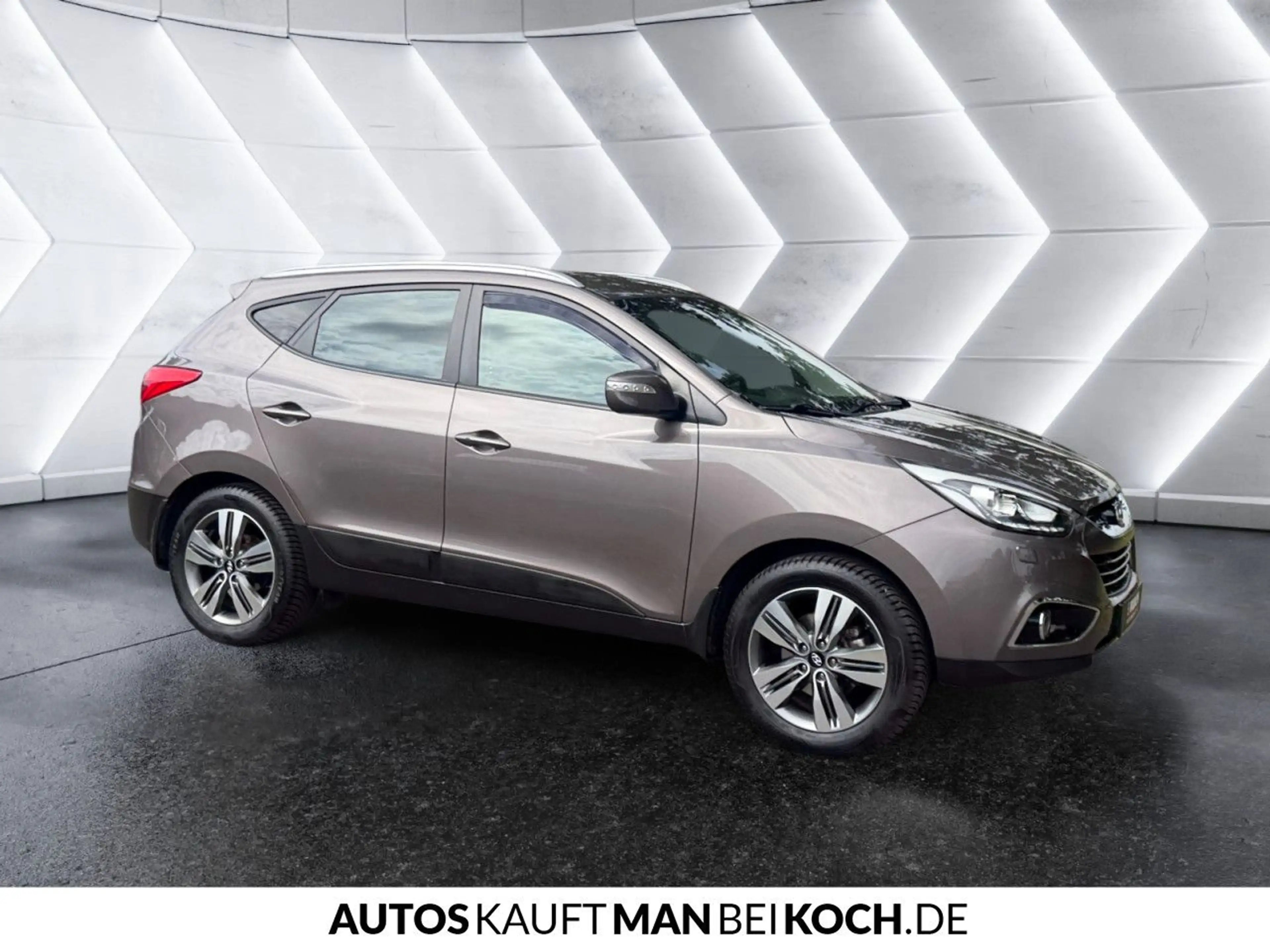 Hyundai iX35 2.0 GDi Trend 2WD Bluetooth Navi Klima — photo 6