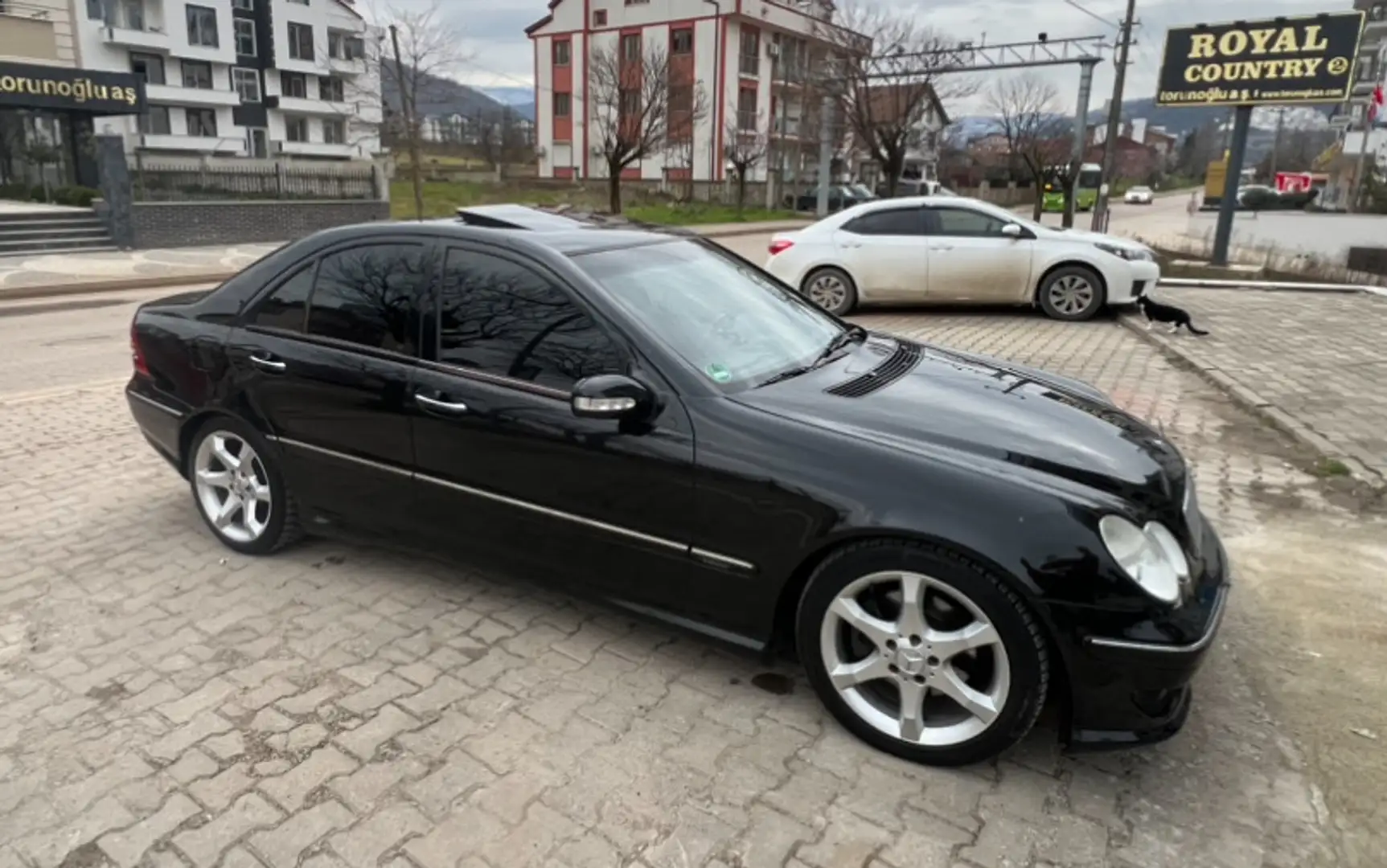 Mercedes-Benz C 270 CDI AMG aut open dak 2002 nieuwe Apk Black - 1