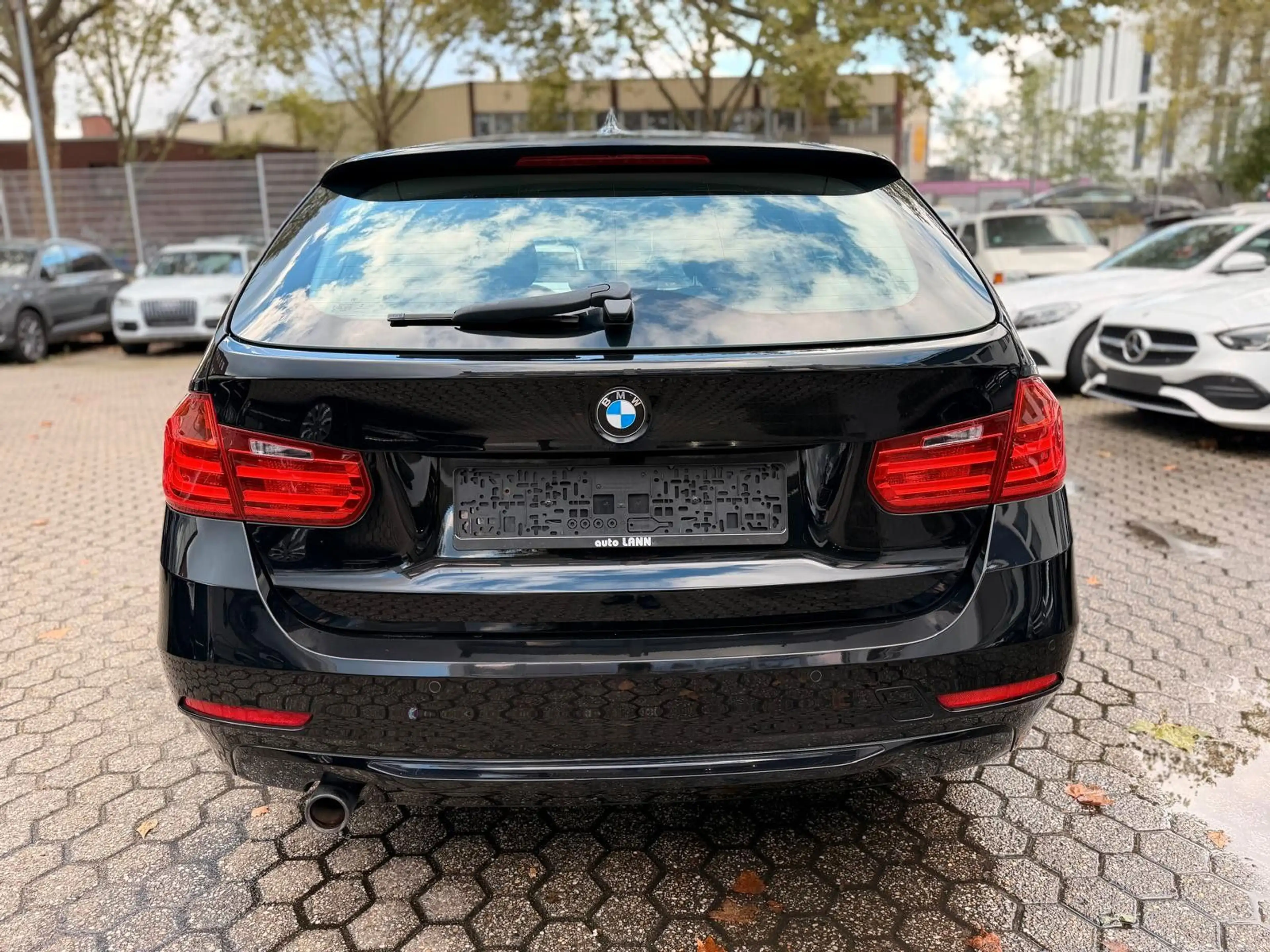 BMW 318 d T Sport Xenon/Keyless/PDC/LED — photo 5