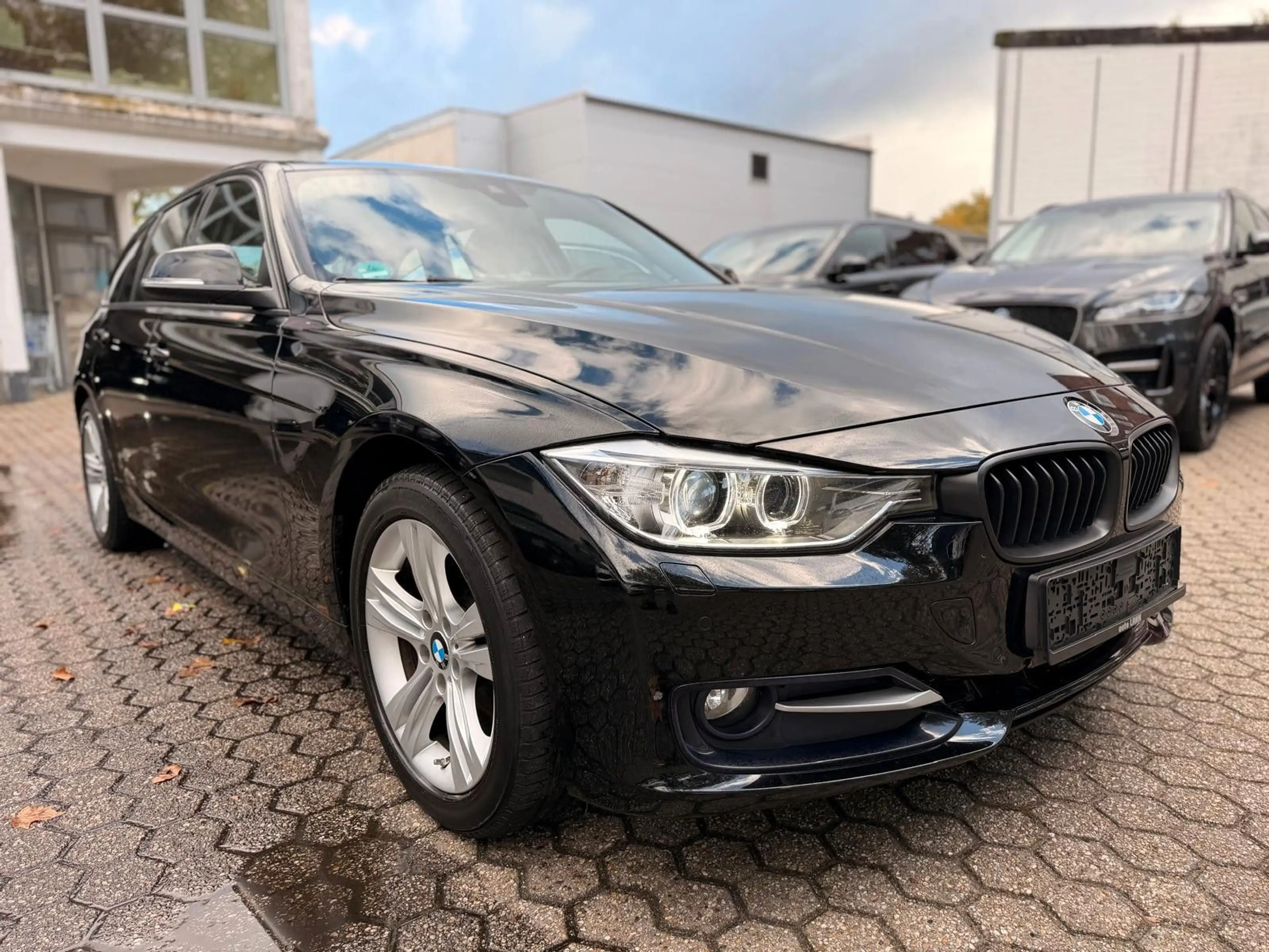 BMW 318 d T Sport Xenon/Keyless/PDC/LED — photo 7