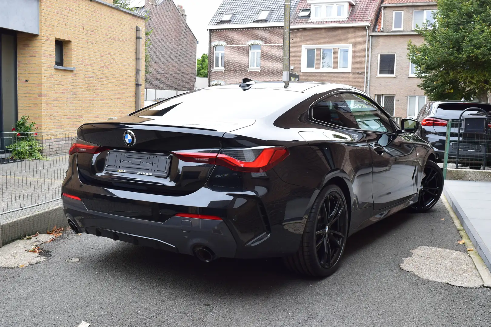 BMW 430 iA Coupe M-Sport - NAVI / LED / LEDER / M19"ALU Schwarz - 2