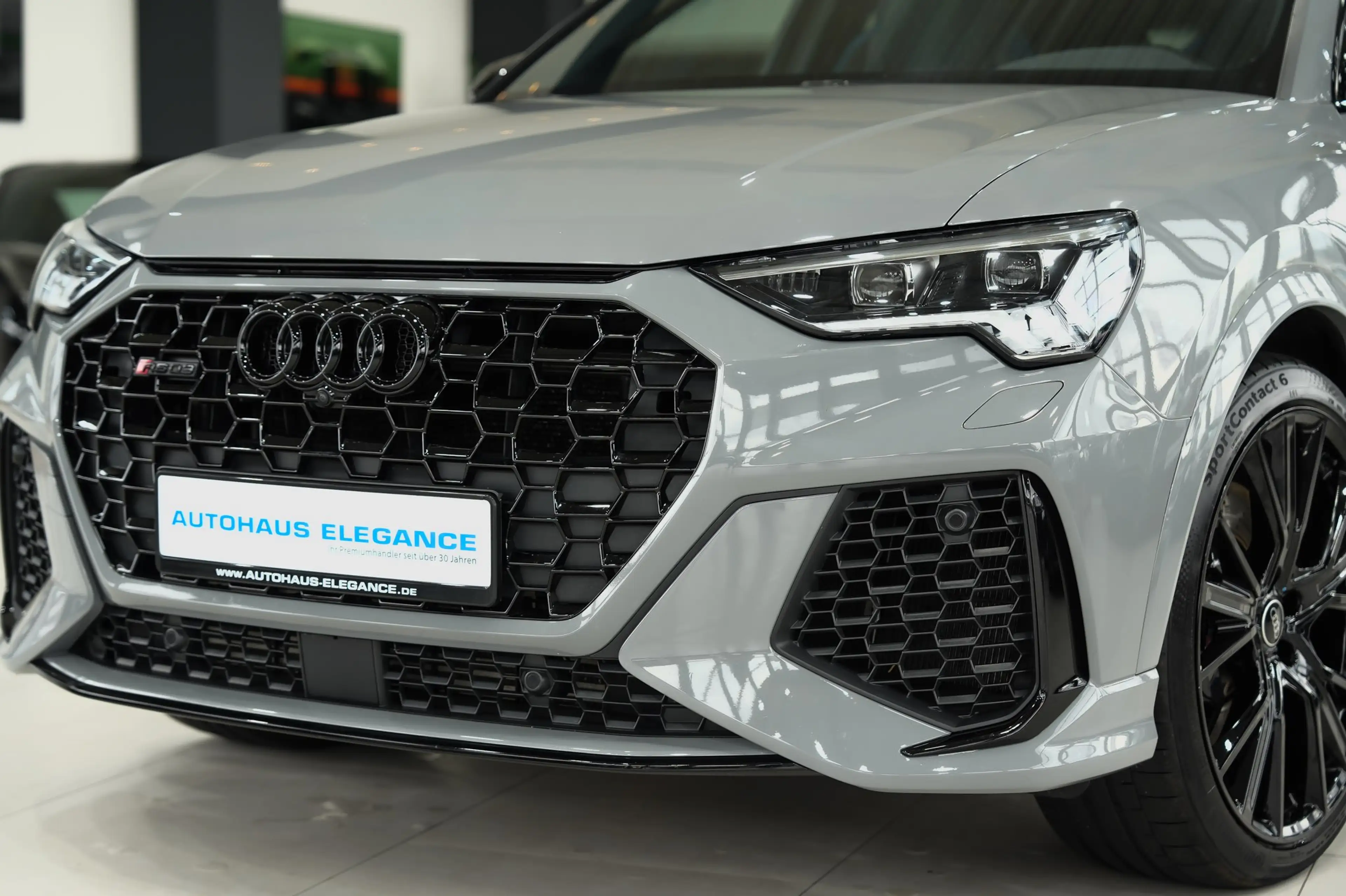 Audi RS Q3 Sportback 2.5 TFSI quattro*RS-ABGAS*SONUS* — photo 9