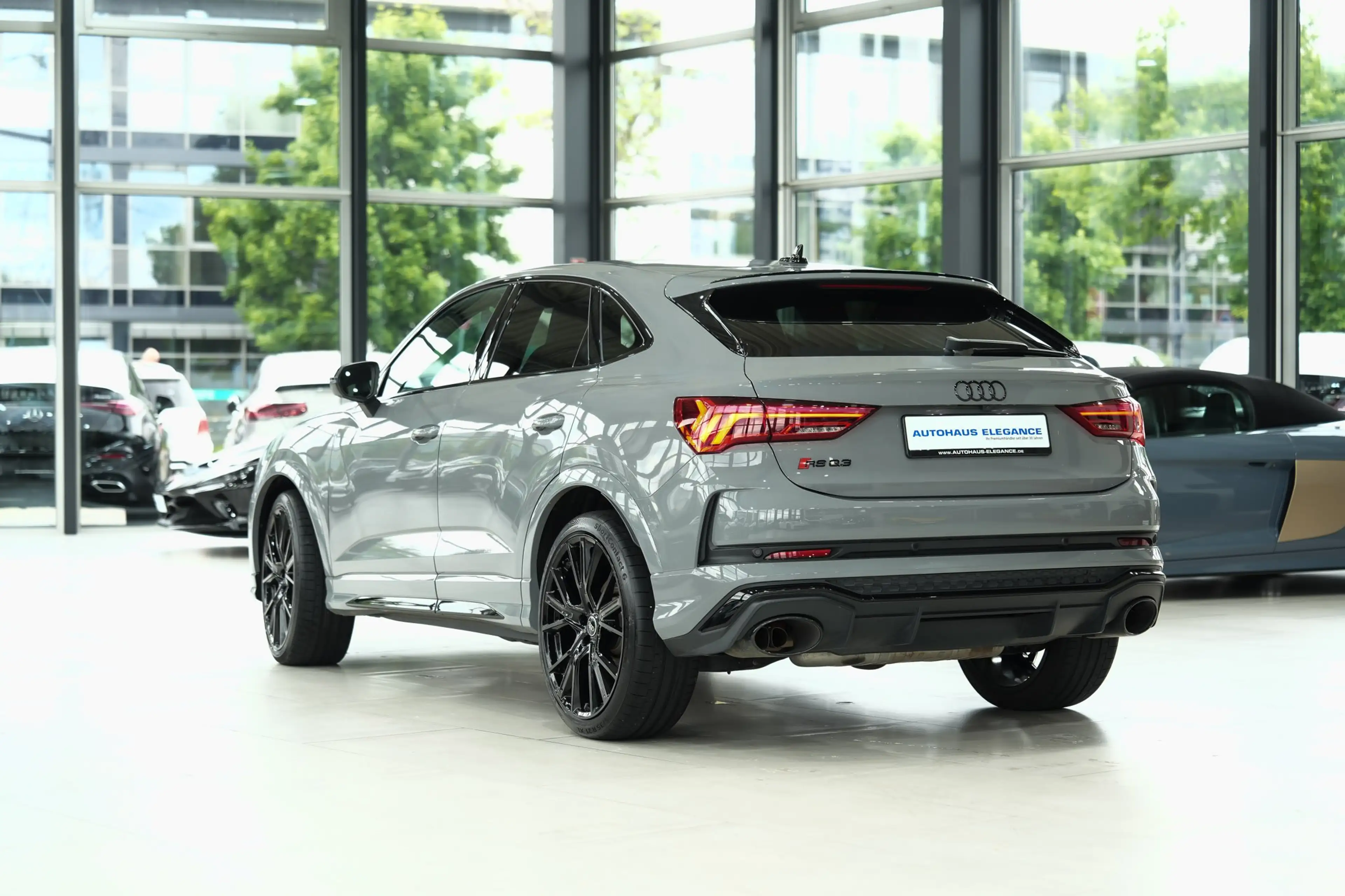 Audi RS Q3 Sportback 2.5 TFSI quattro*RS-ABGAS*SONUS* — photo 3