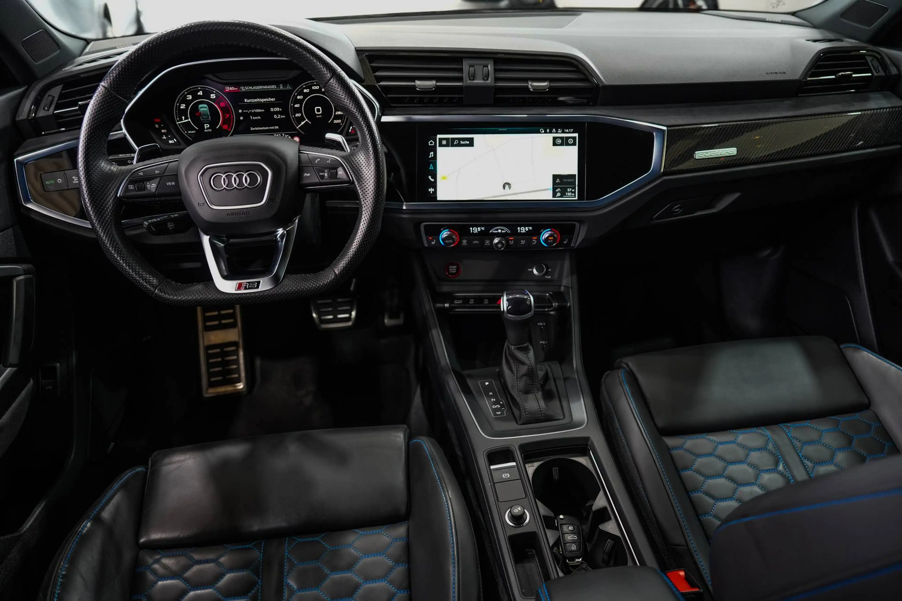 Audi RS Q3 Sportback 2.5 TFSI quattro*RS-ABGAS*SONUS* — photo 15