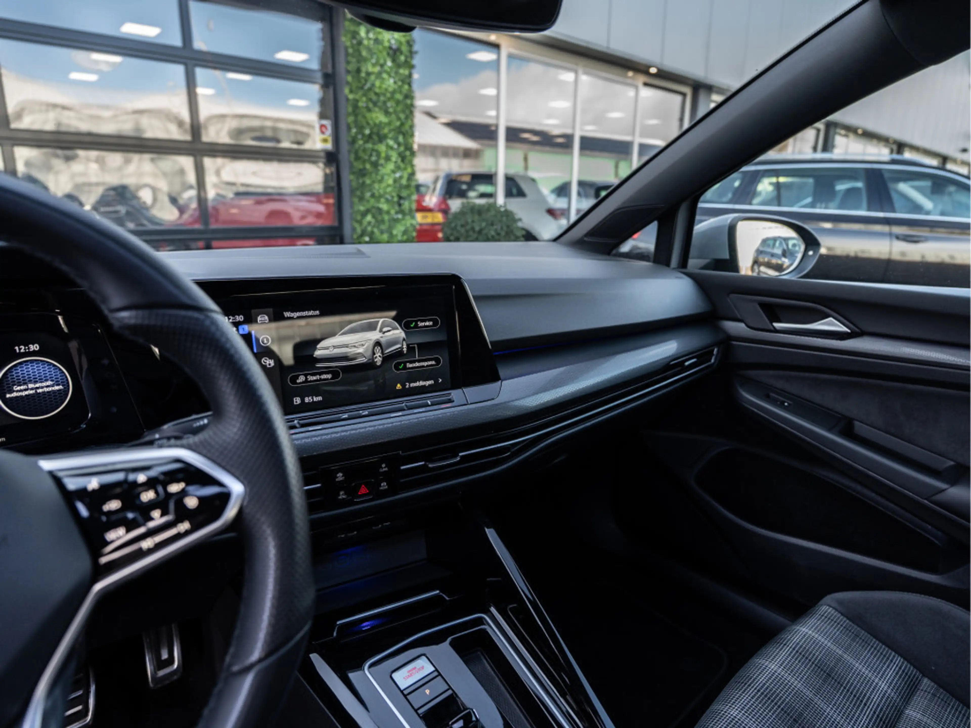 Volkswagen Golf GTD 2.0 TDI DSG 200PK | Pano | 19" R | Camera | BTW — photo 2