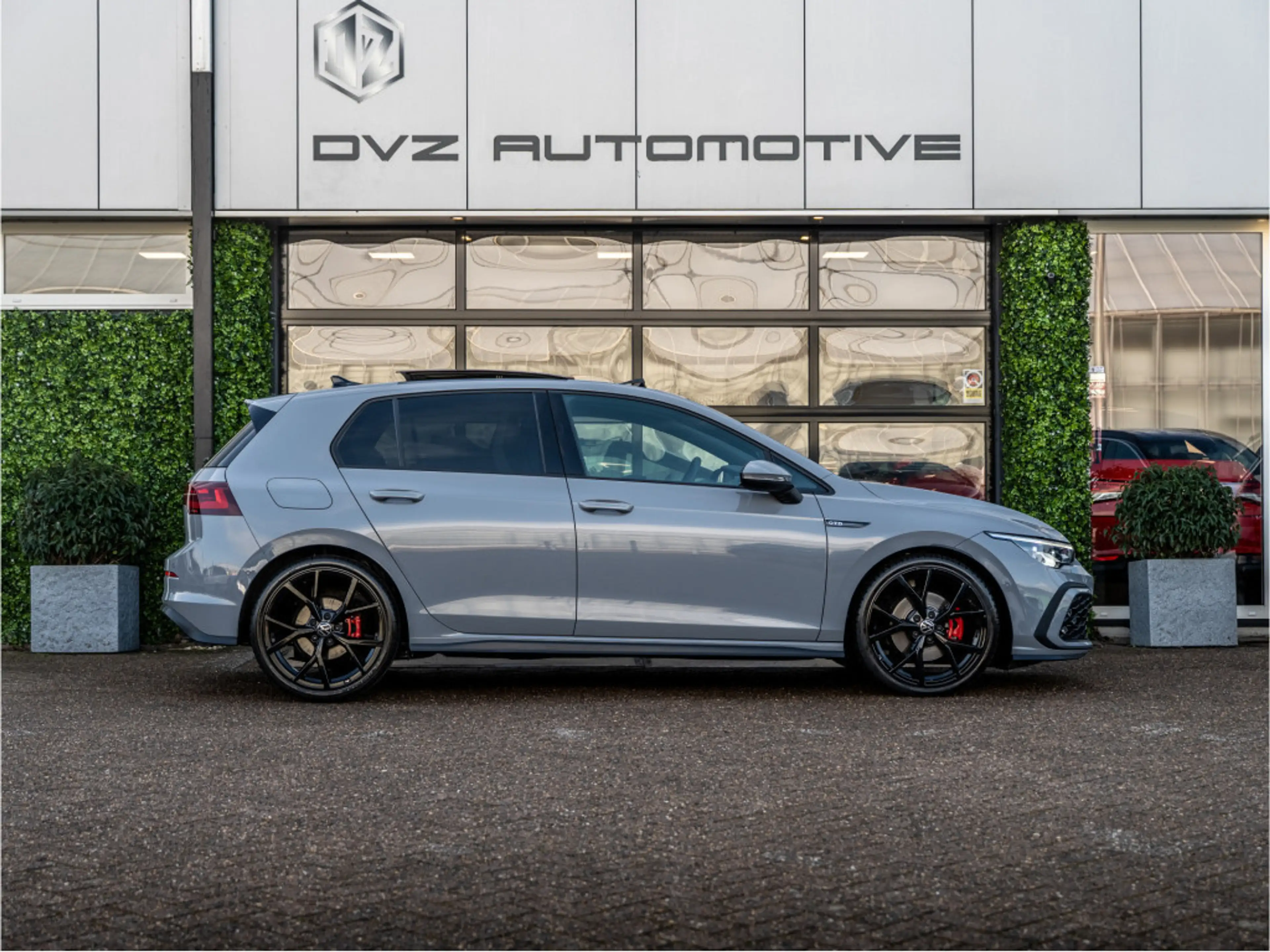 Volkswagen Golf GTD 2.0 TDI DSG 200PK | Pano | 19" R | Camera | BTW — photo 5