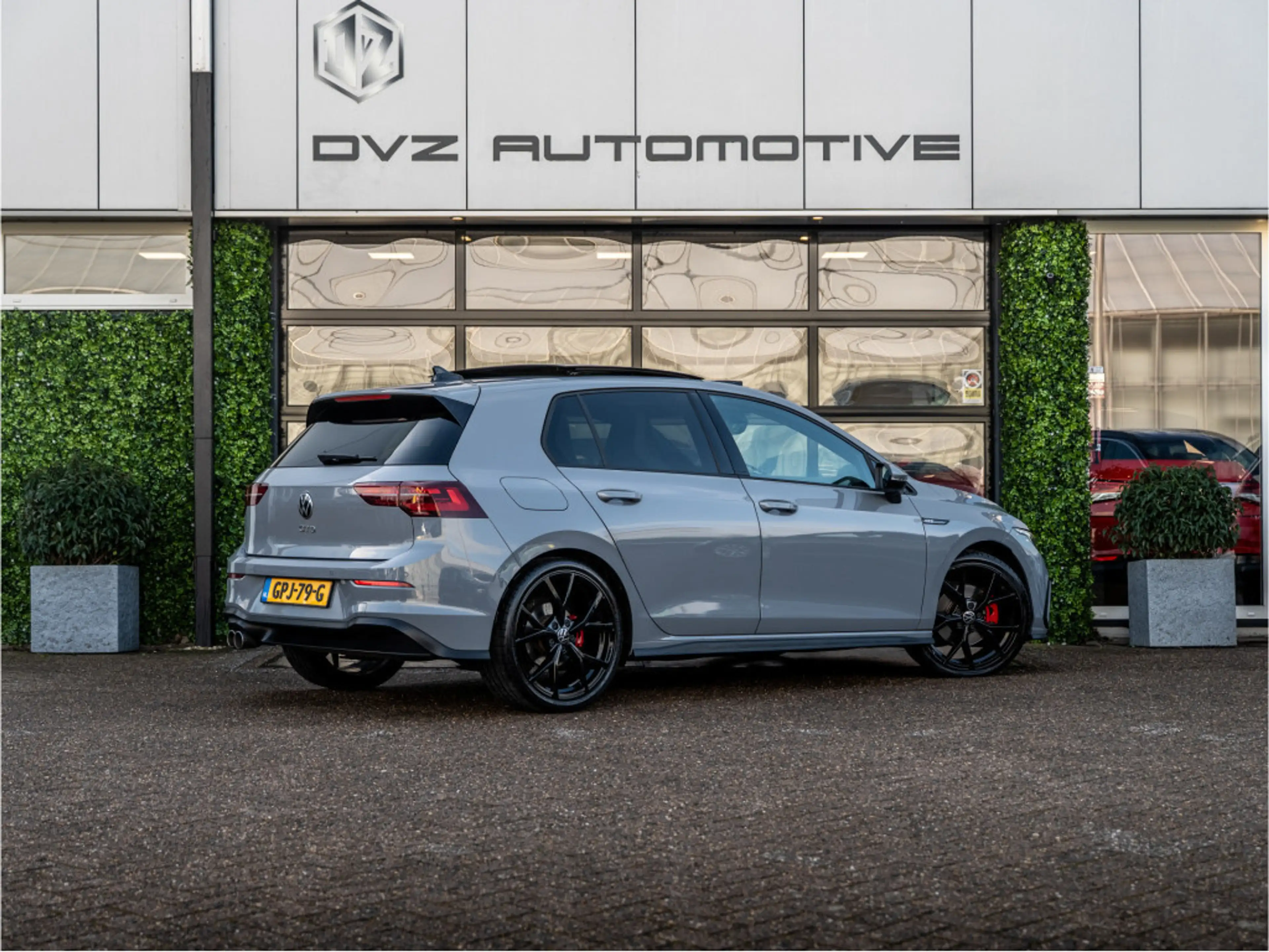 Volkswagen Golf GTD 2.0 TDI DSG 200PK | Pano | 19" R | Camera | BTW — photo 4