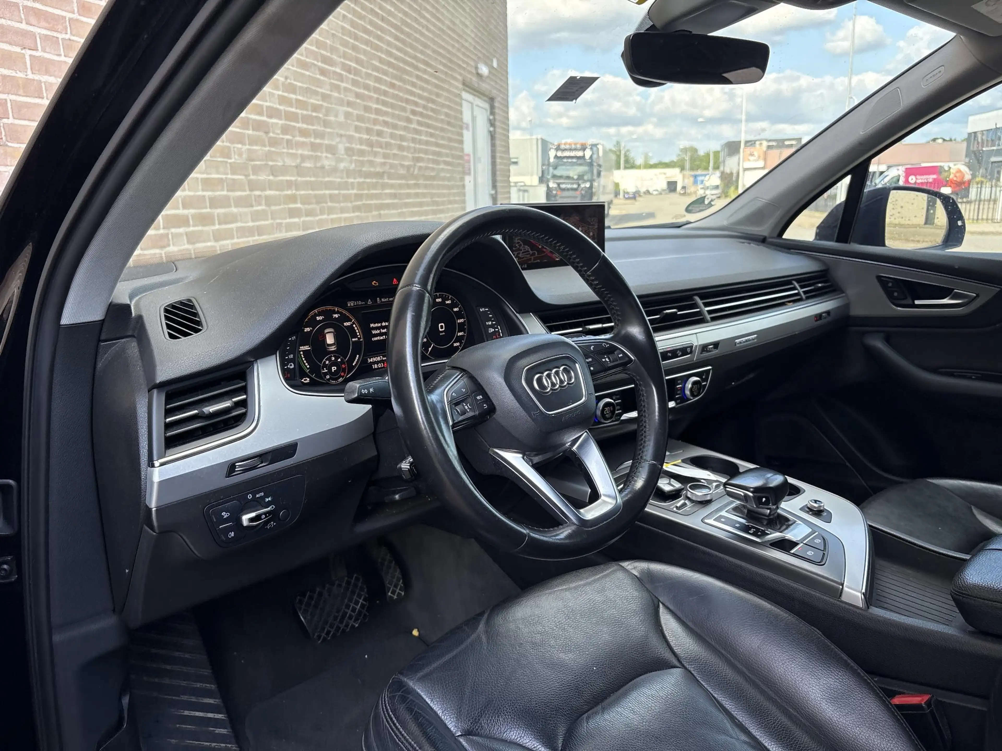Audi Q7 e-tron 3.0 TDI quattro Premium | € 16.500,- NETTO! | Lede — photo 3
