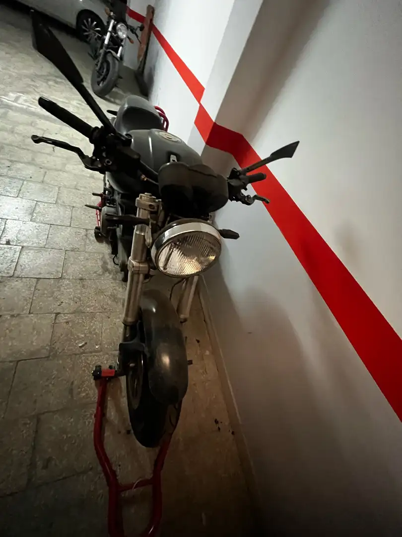 Ducati Monster 620 - 2