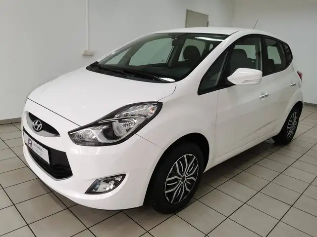 Hyundai iX20 5 Star Edition Silver Klima Shzg. 1.Hand