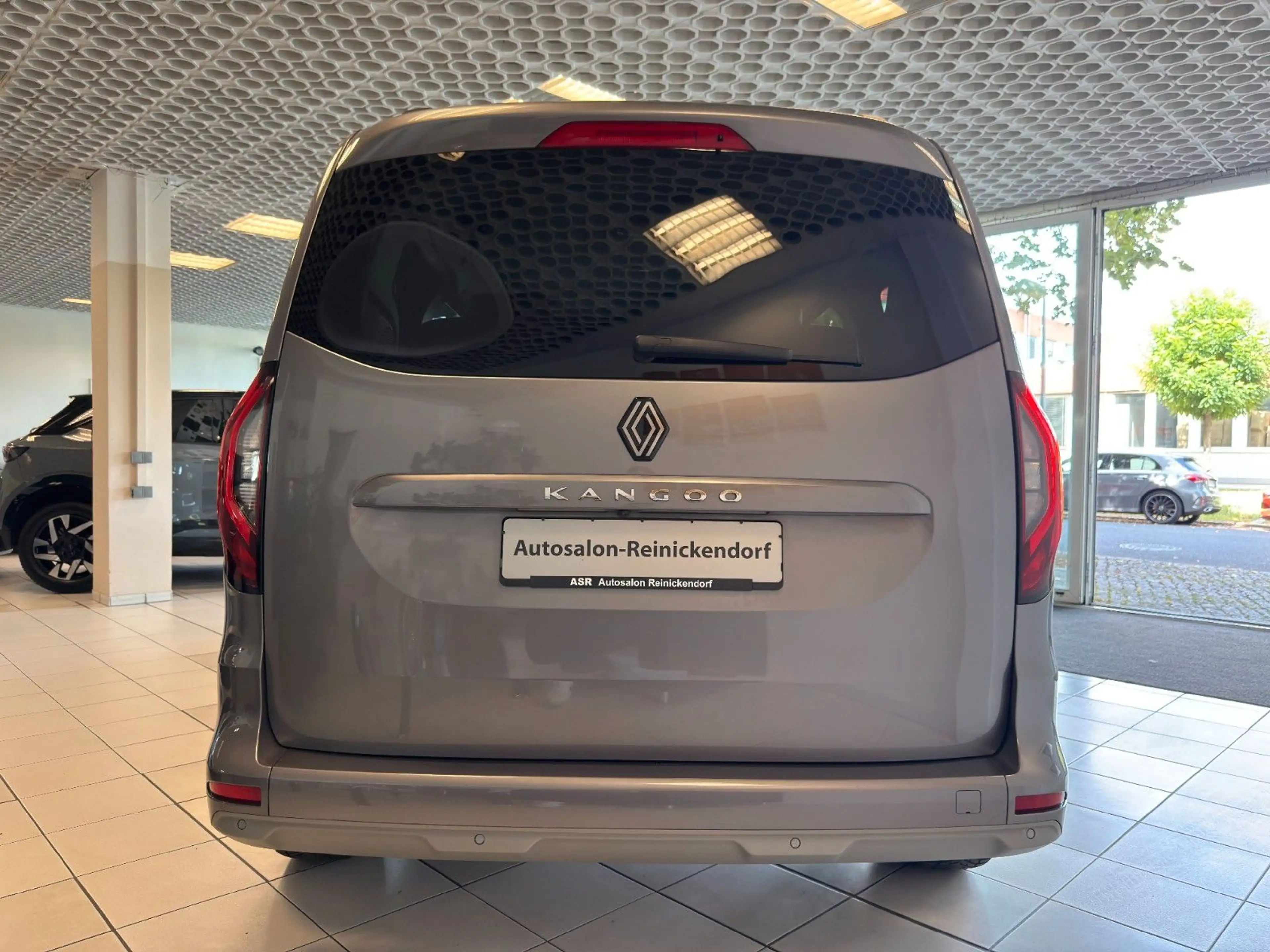Renault Kangoo Grand Kangoo TCe 130 Equilibre*7Sitzer*Kam* — photo 8
