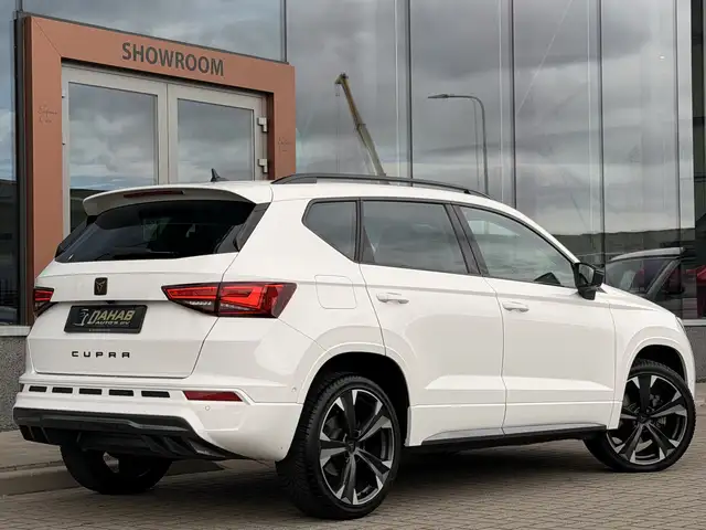 Cupra Ateca view 10