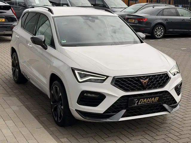 Cupra Ateca view 8