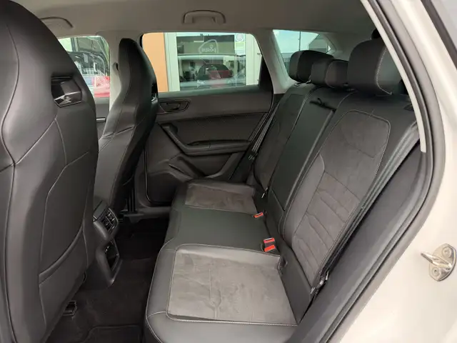 Cupra Ateca view 5