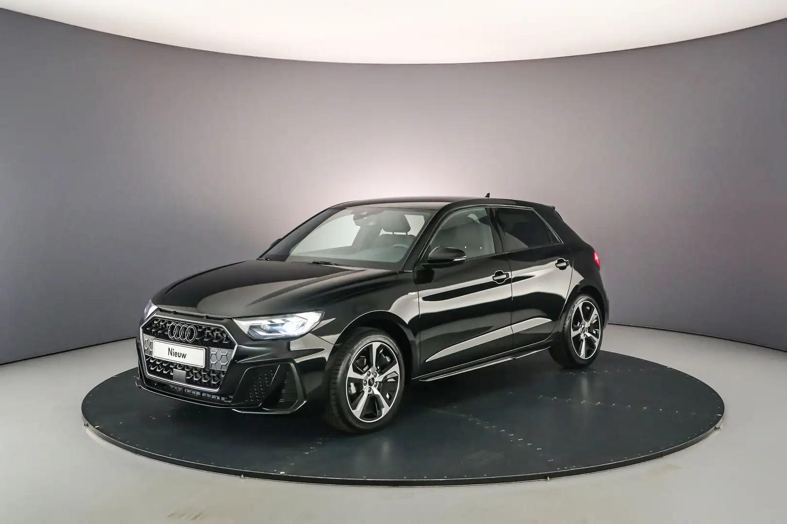 Audi A1 Sportback 25 TFSI 95pk S edition Zwart - 1