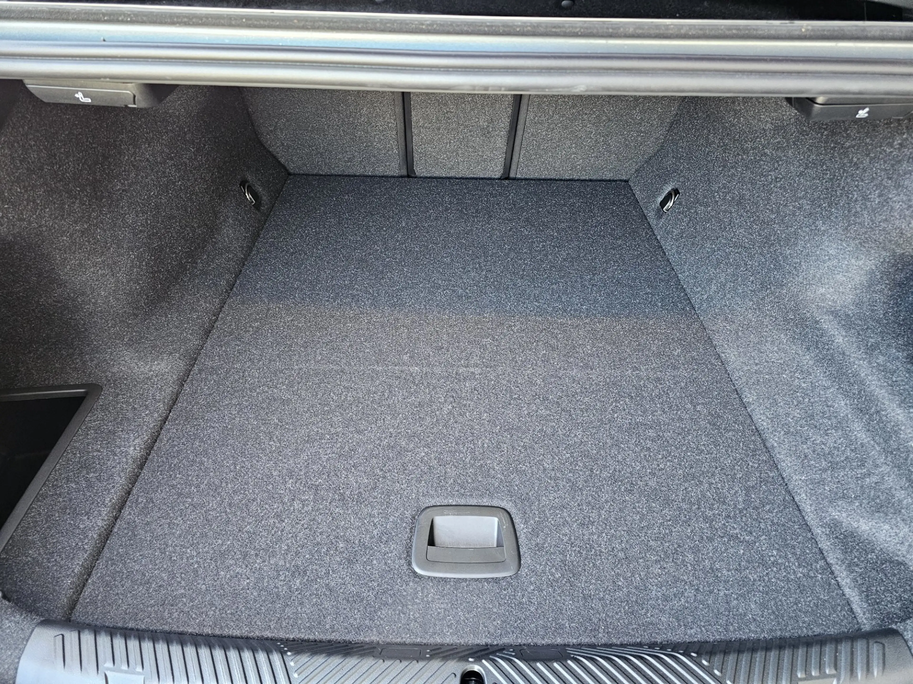 BMW i5 M60 xDrive — photo 10