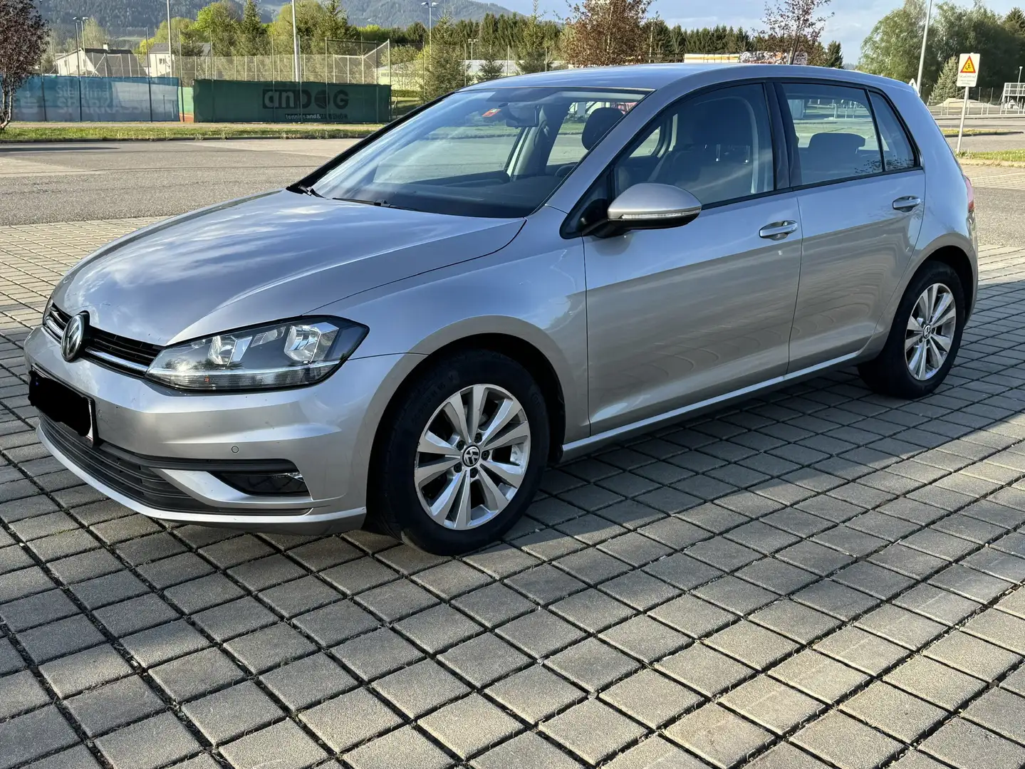 Volkswagen Golf 1,6 TDI SCR - 1