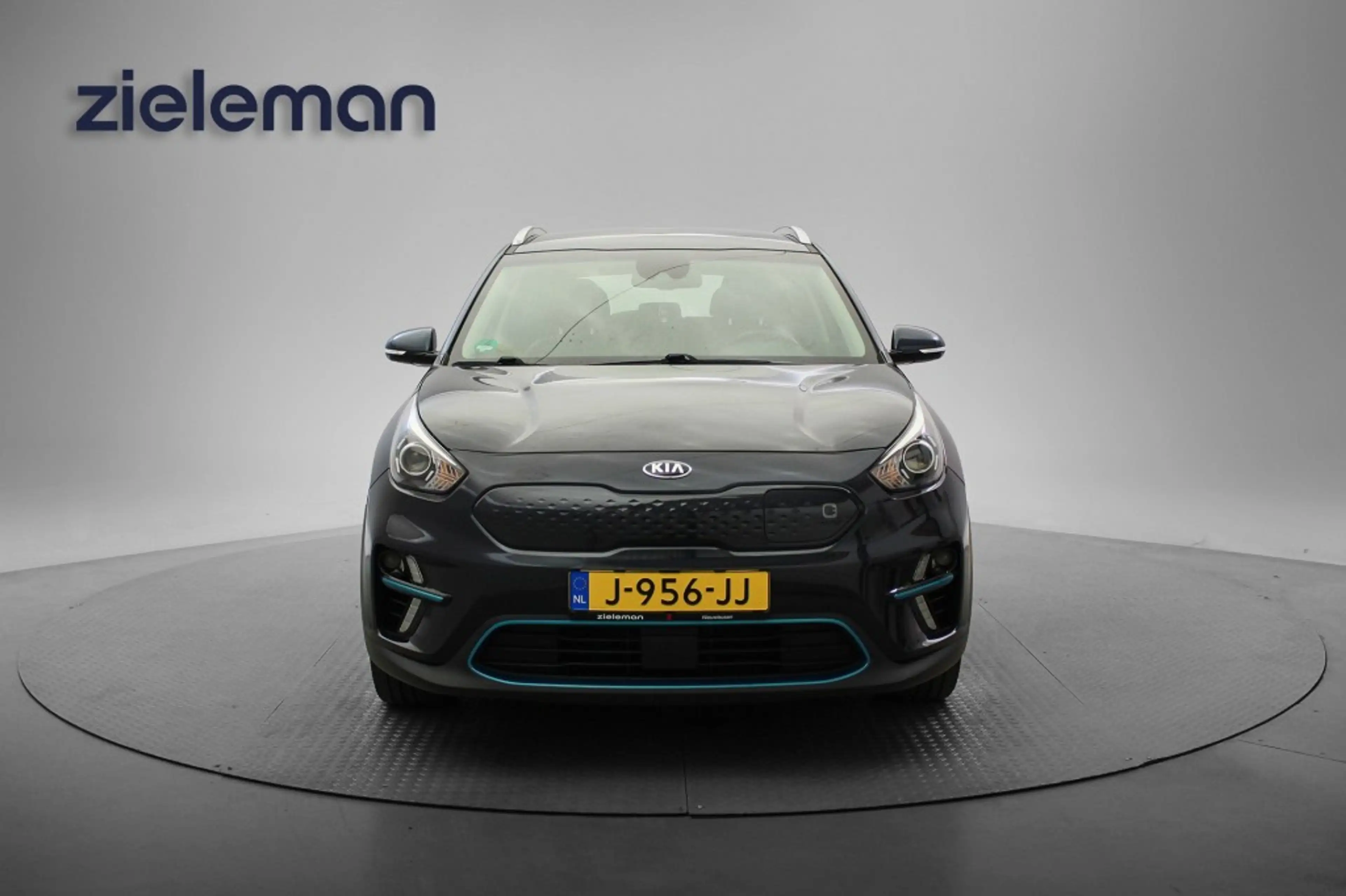 Kia e-Niro E-Niro DynamicLine 64 kWh - Carplay, Camera, Half — photo 14