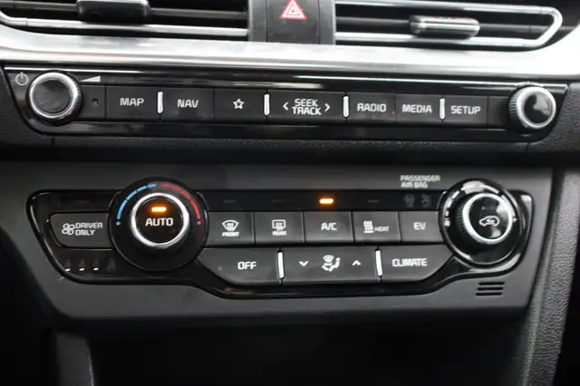 Kia E-Niro view 28