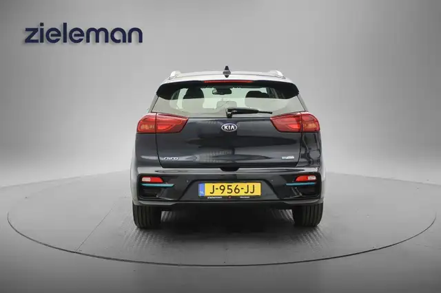 Kia E-Niro view 17