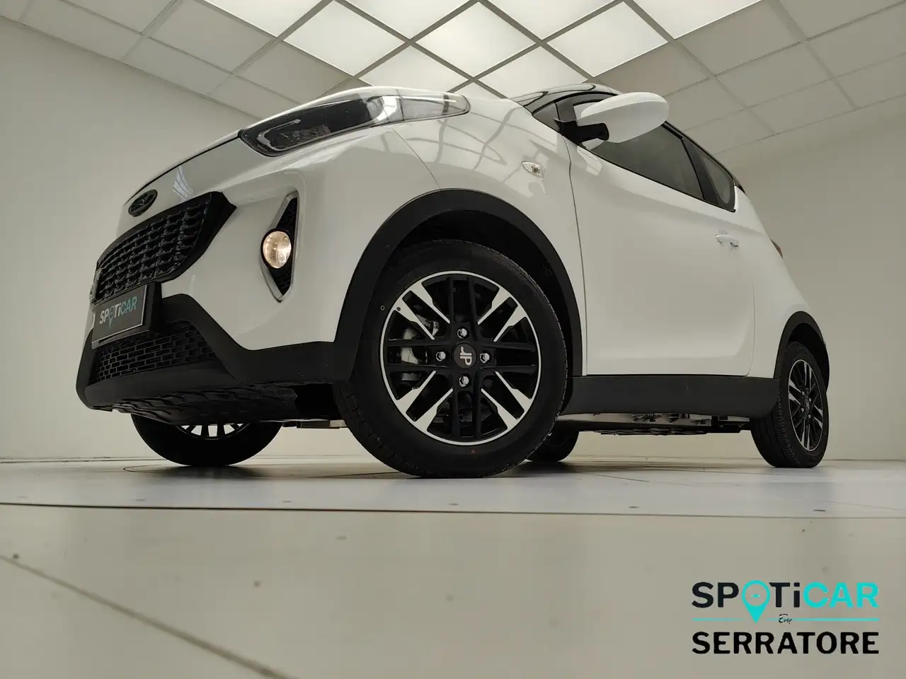 DR Automobiles DR1 2023