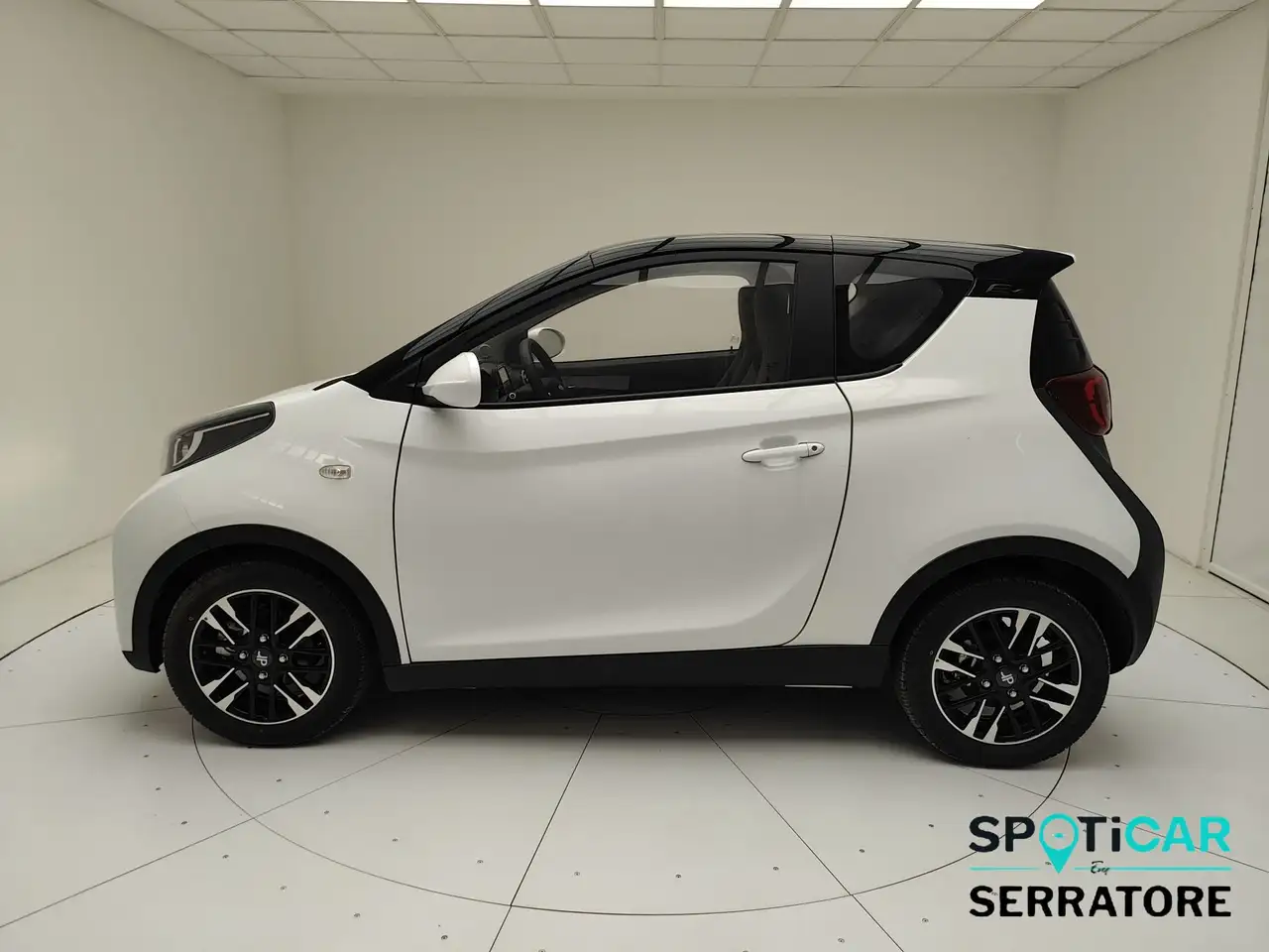 DR Automobiles DR1 2023