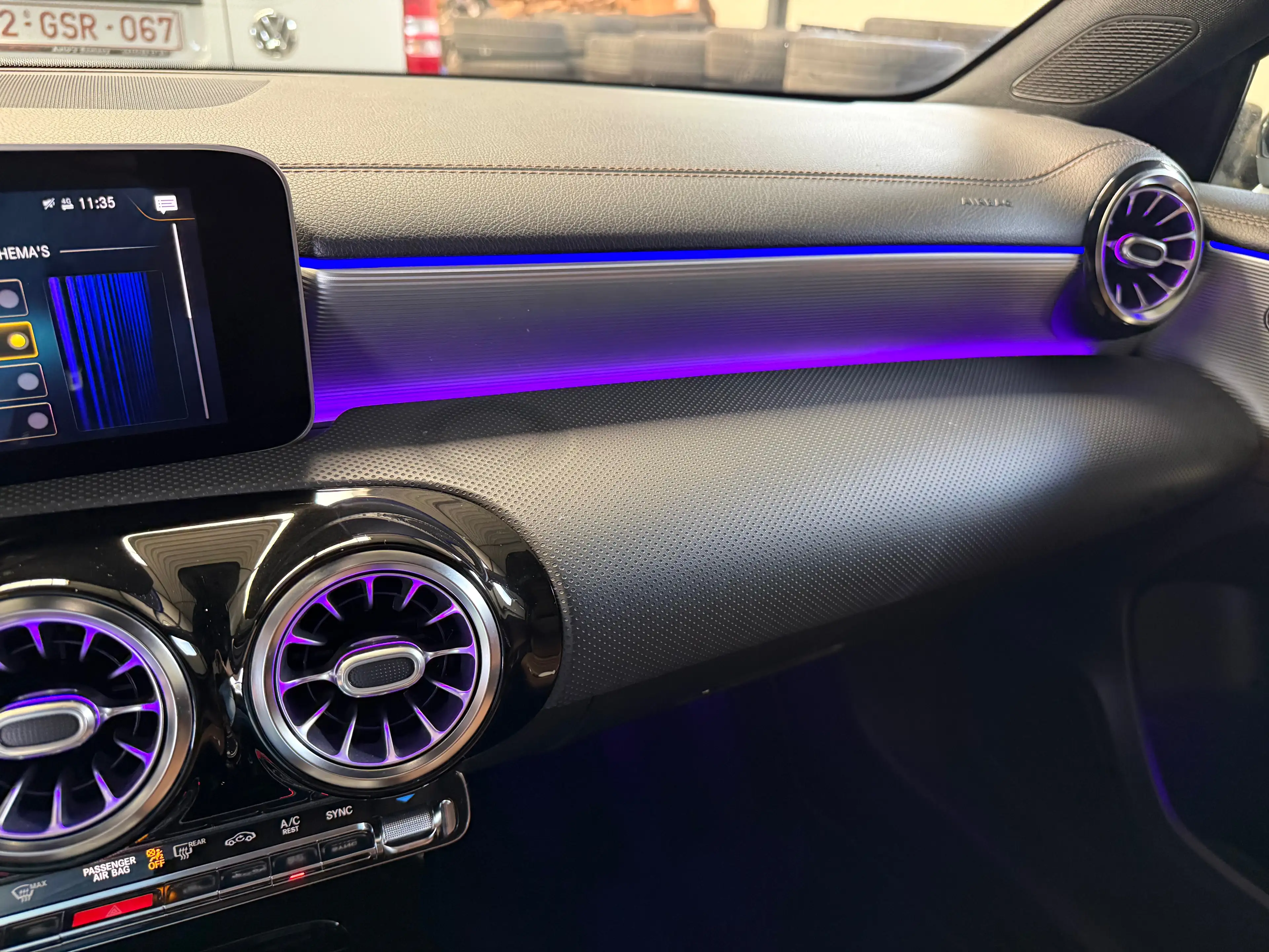 Mercedes-Benz A 180 d Autom. Panorama Leder DAB+ Camera — photo 15