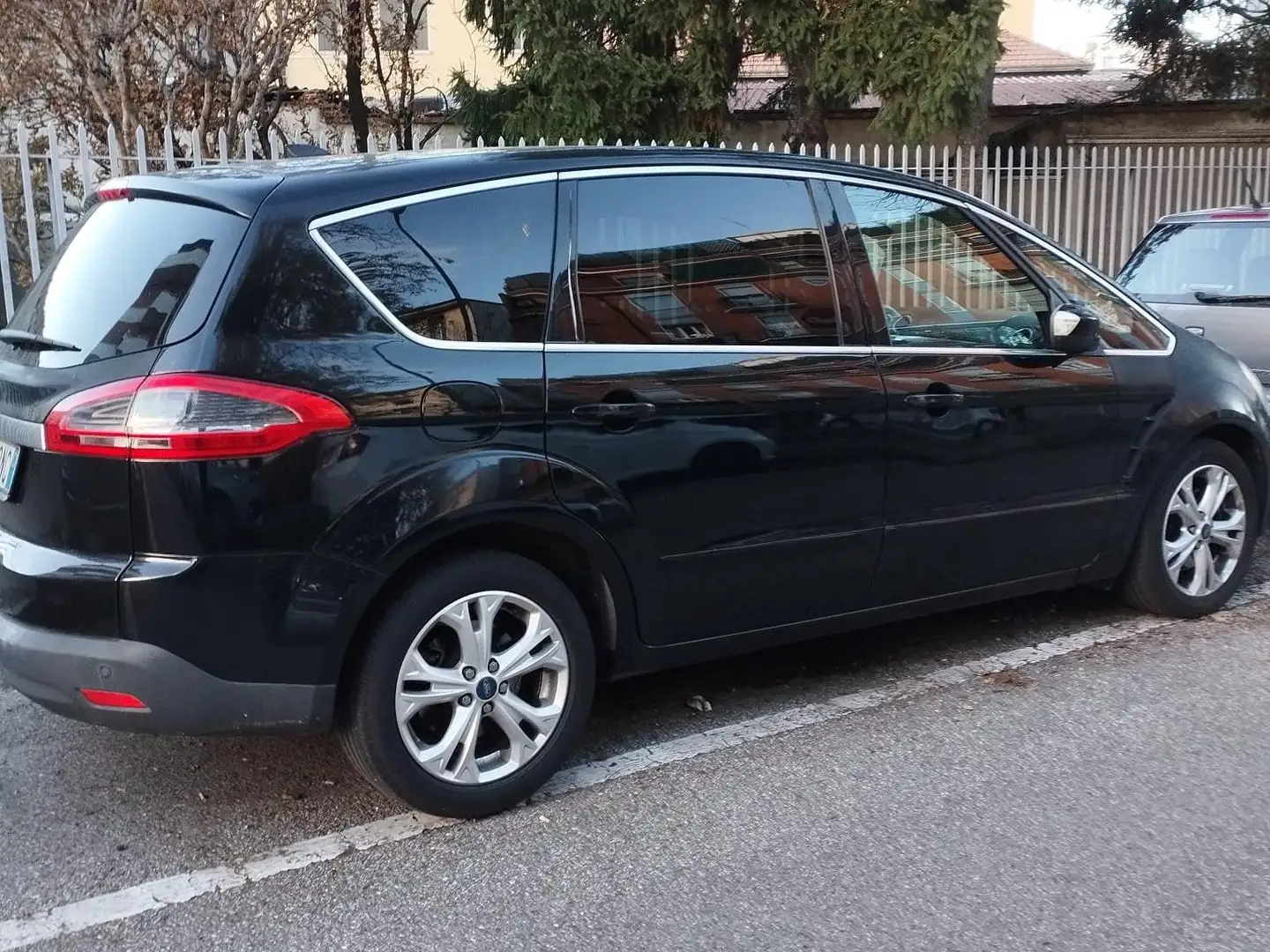 Ford S-Max S-Max I DEMOLITA PER ESPORTAZIONE Nero - 2