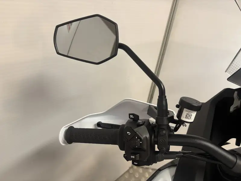 KTM 1390 Super Adventure - foto 5