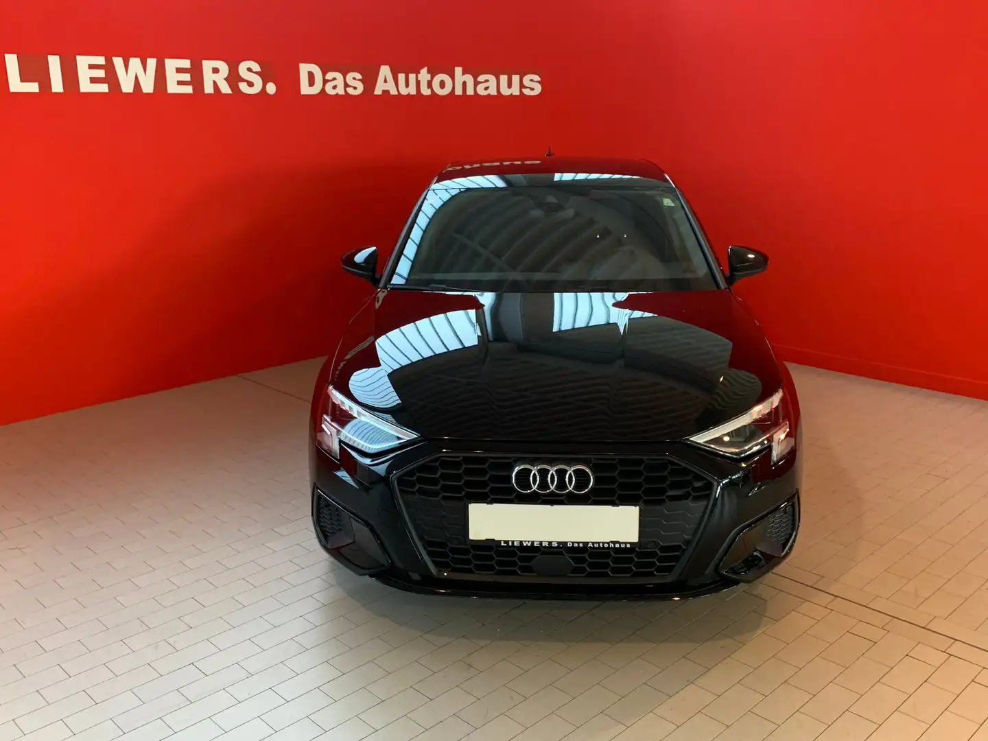 Audi A3 30 TFSI Noir - 2