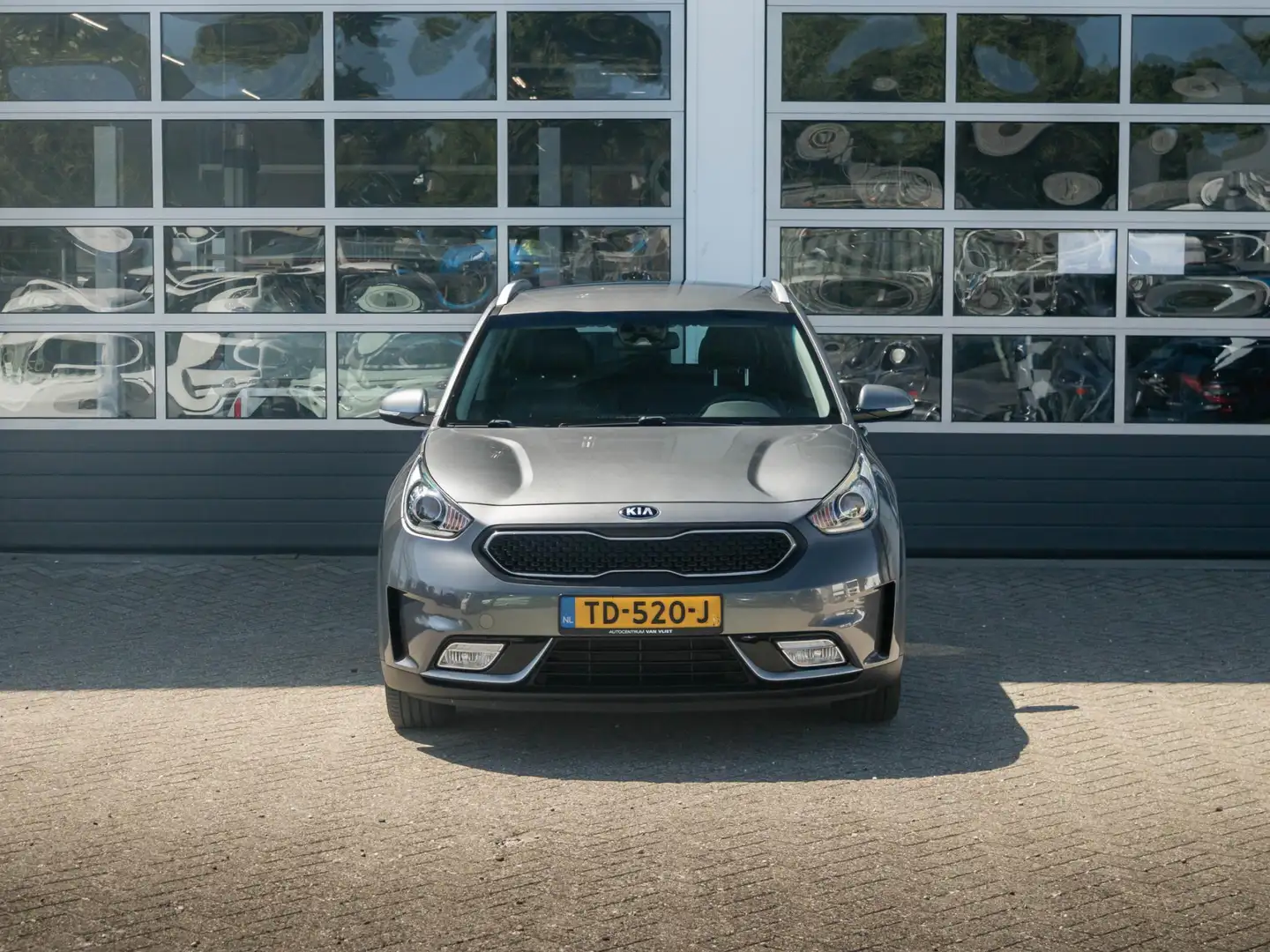 Kia Niro 1.6 GDi Hybrid DynamicLine Grigio - 2