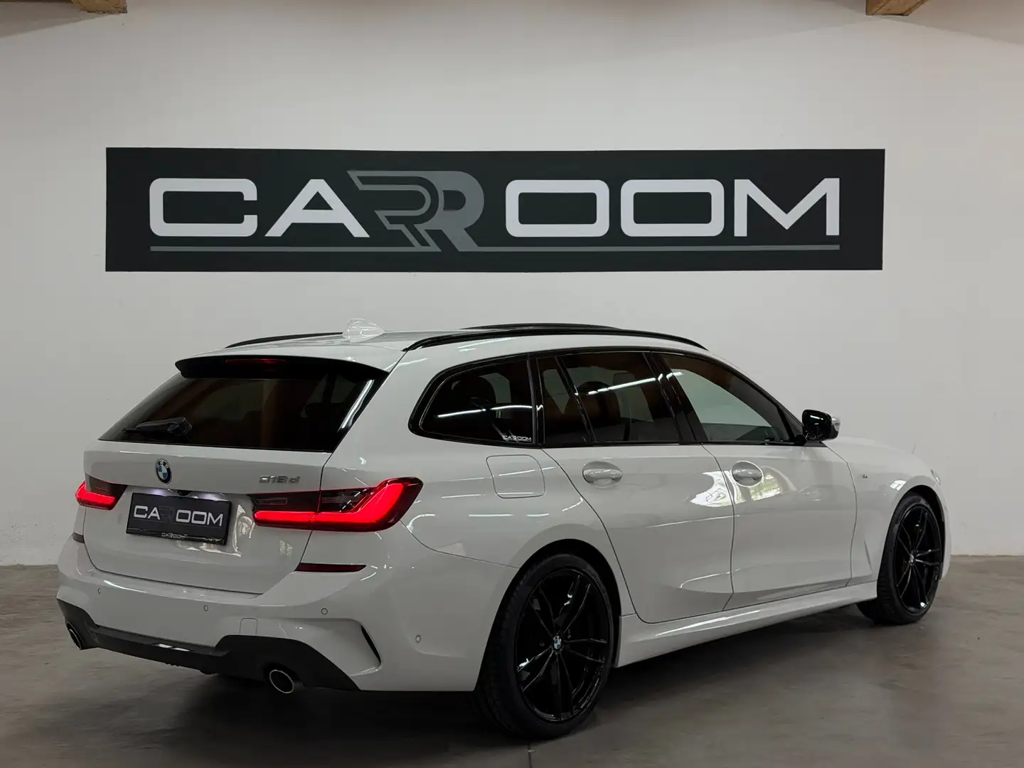 BMW 318 318 d M Sport *Laser*Pano*HUD*Shadowline*AHK*ACC* Weiß - 2