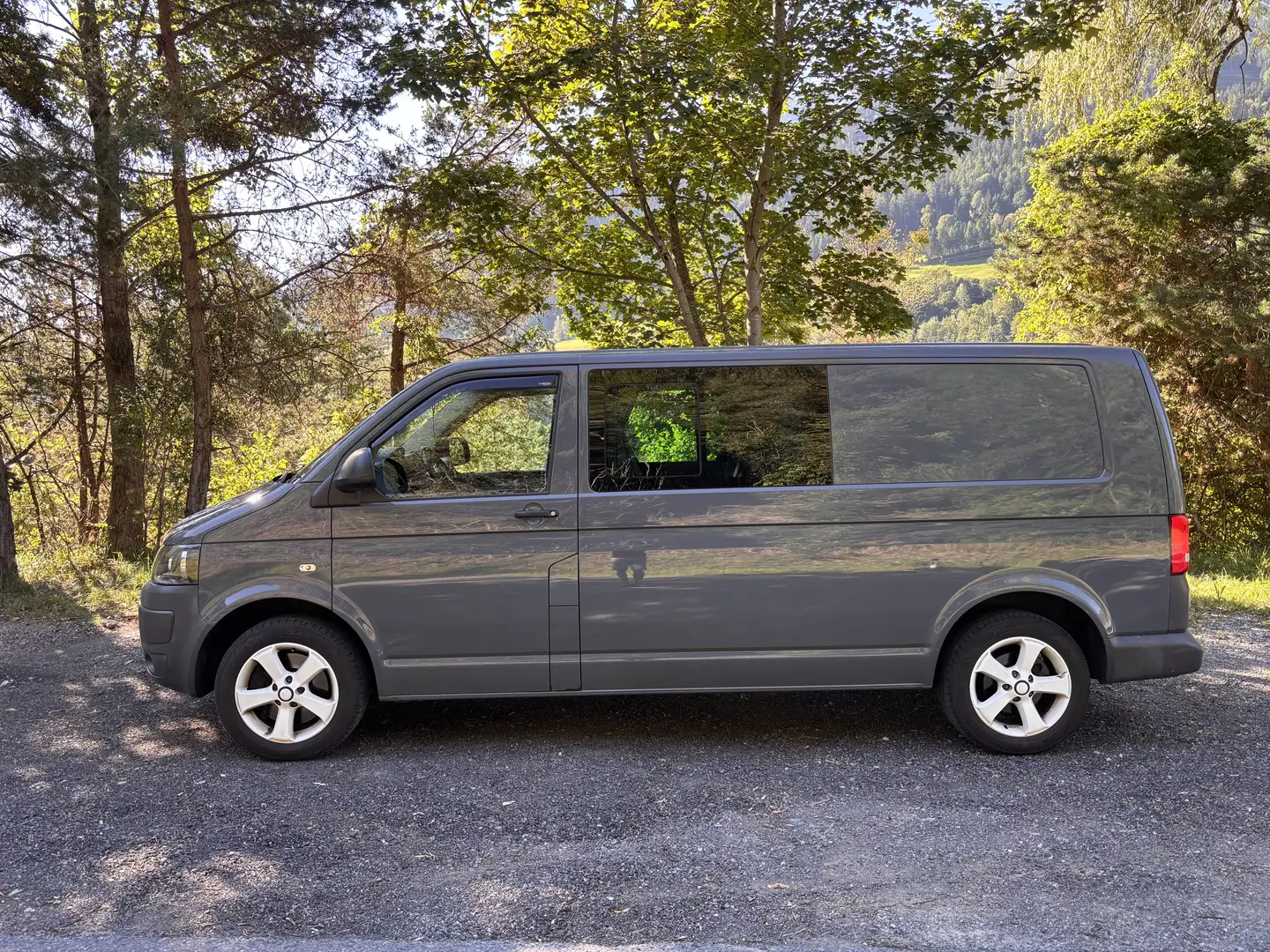 Volkswagen T5 Transporter MD-Kastenwagen LR 2,0 BiTDI DSG D-PF - 2