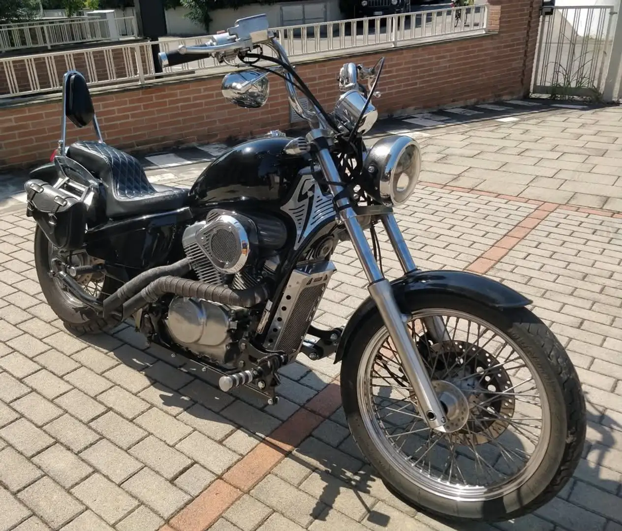 Honda Shadow 600 VT Nero - 1