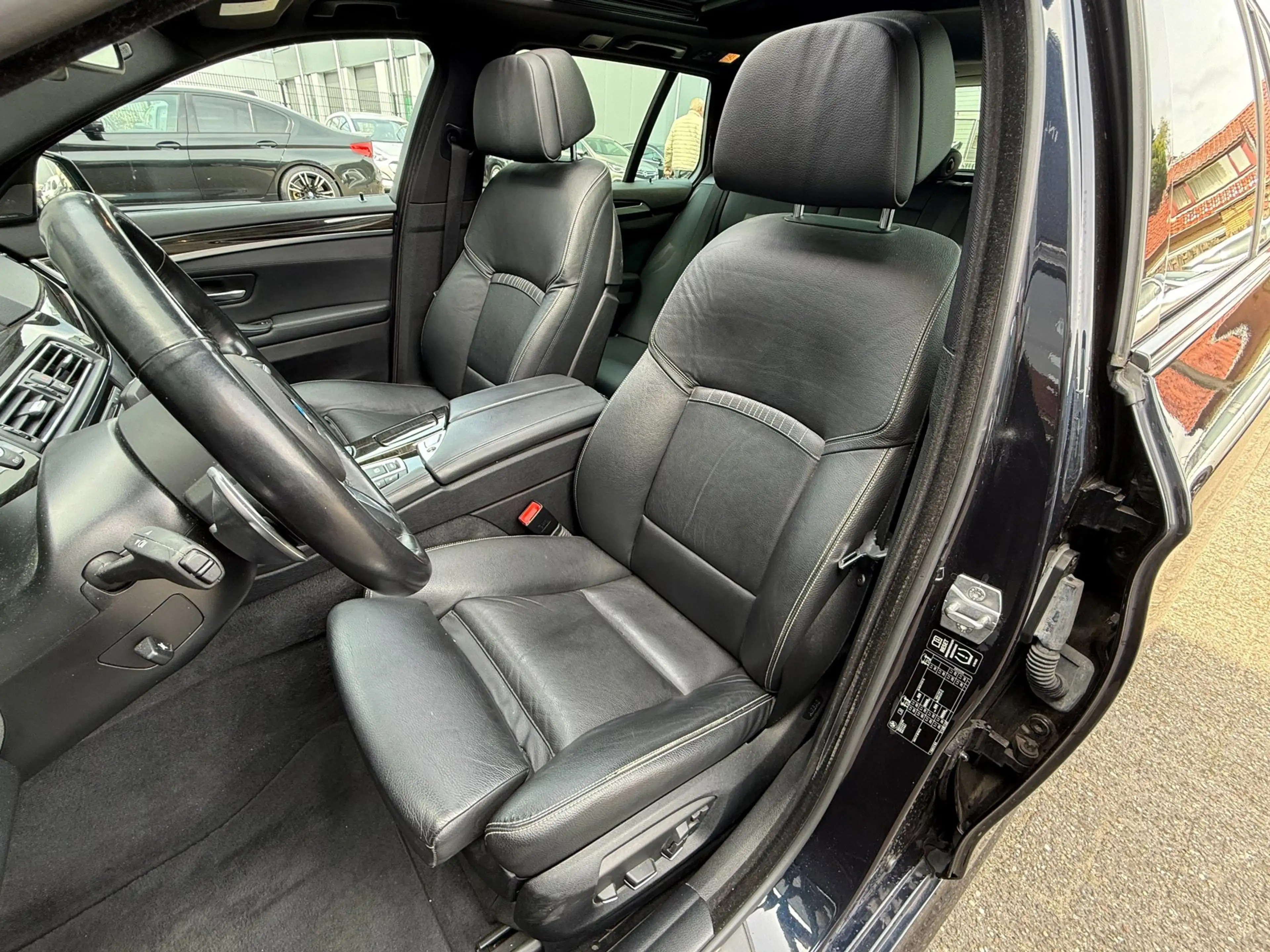 BMW 535 5-serie Touring 535xd High Executive M-PAKKET/PANO — photo 11