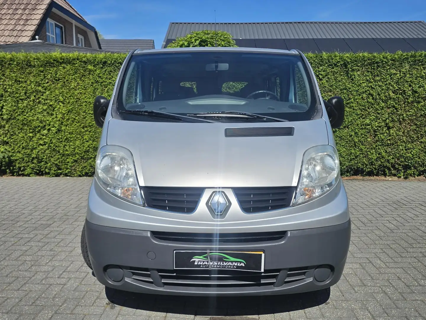 Renault Trafic Passenger 2.0 dCi T27 L1H1 Authentique/ 9 persoons Grijs - 2