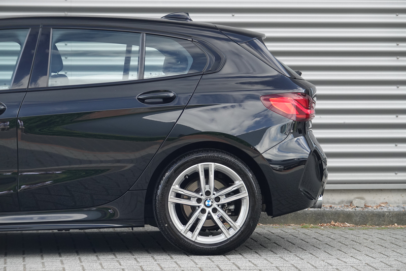 BMW 118 1-serie 118i High Executive M-Sport | Carplay | St — photo 10
